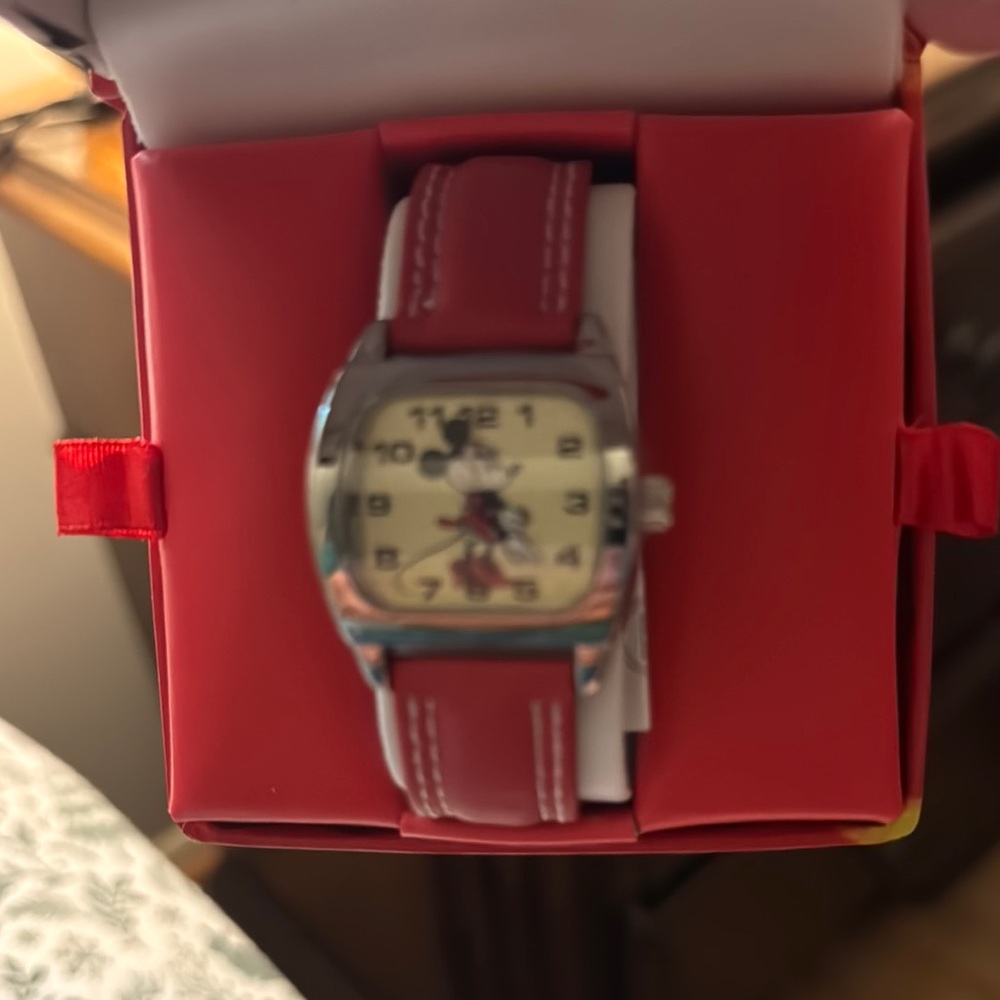 Disney Silver Vintage Collection Watch